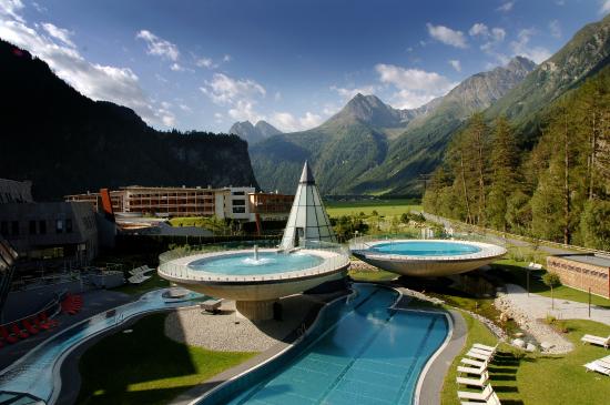 Отель Aqua Dome в Австрии